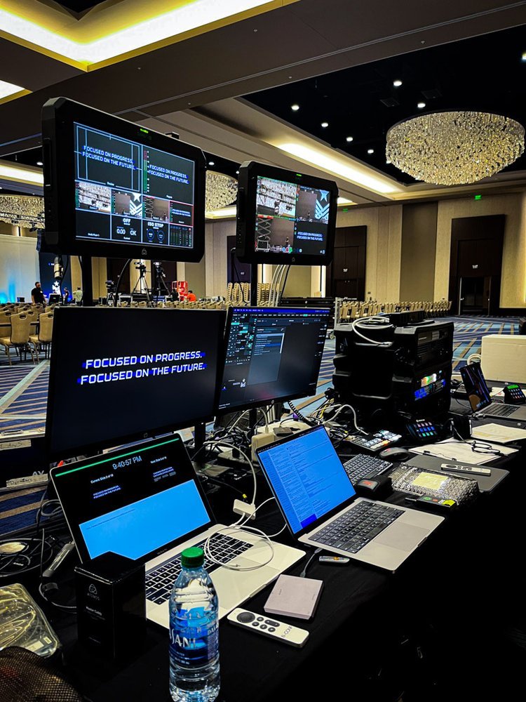 Cutting-Edge Virtual Event Production